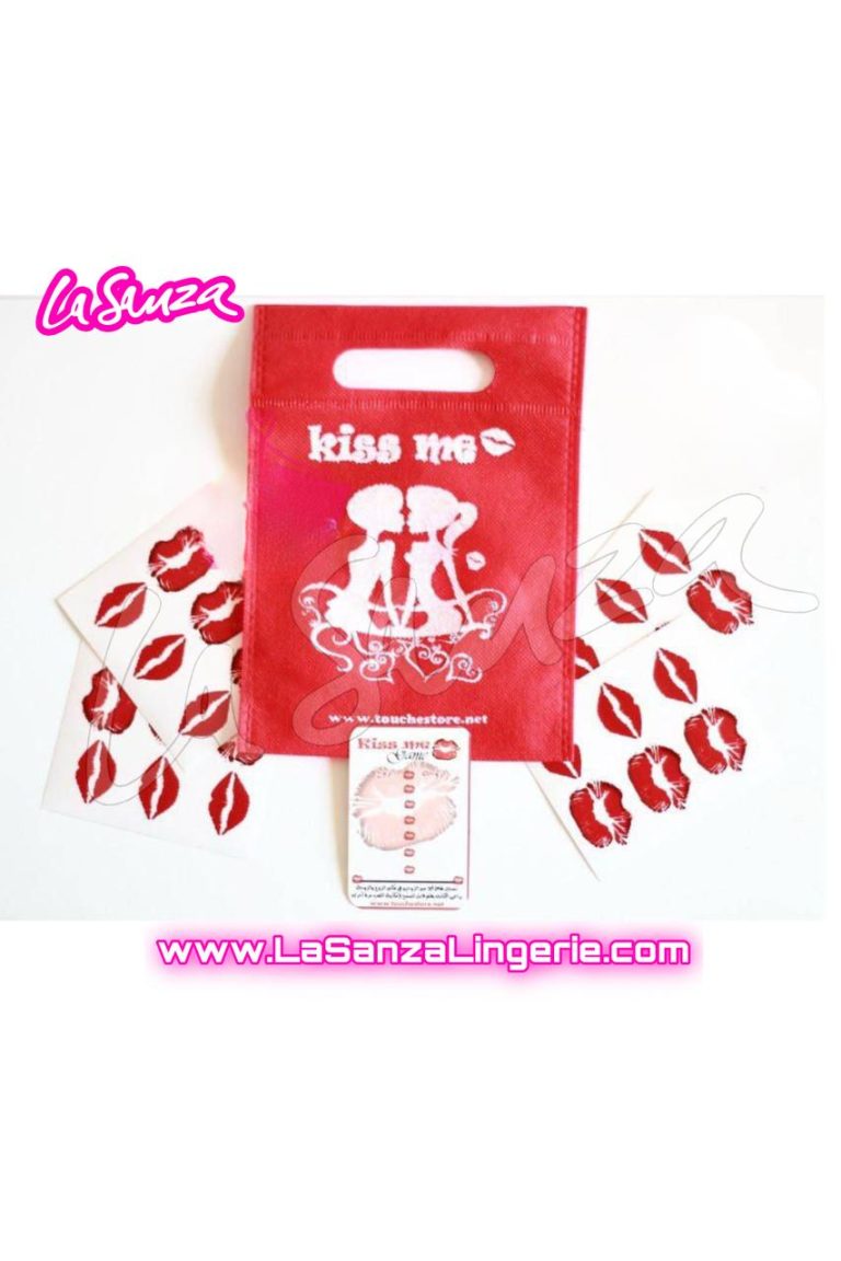 Kiss Me Challenge Game