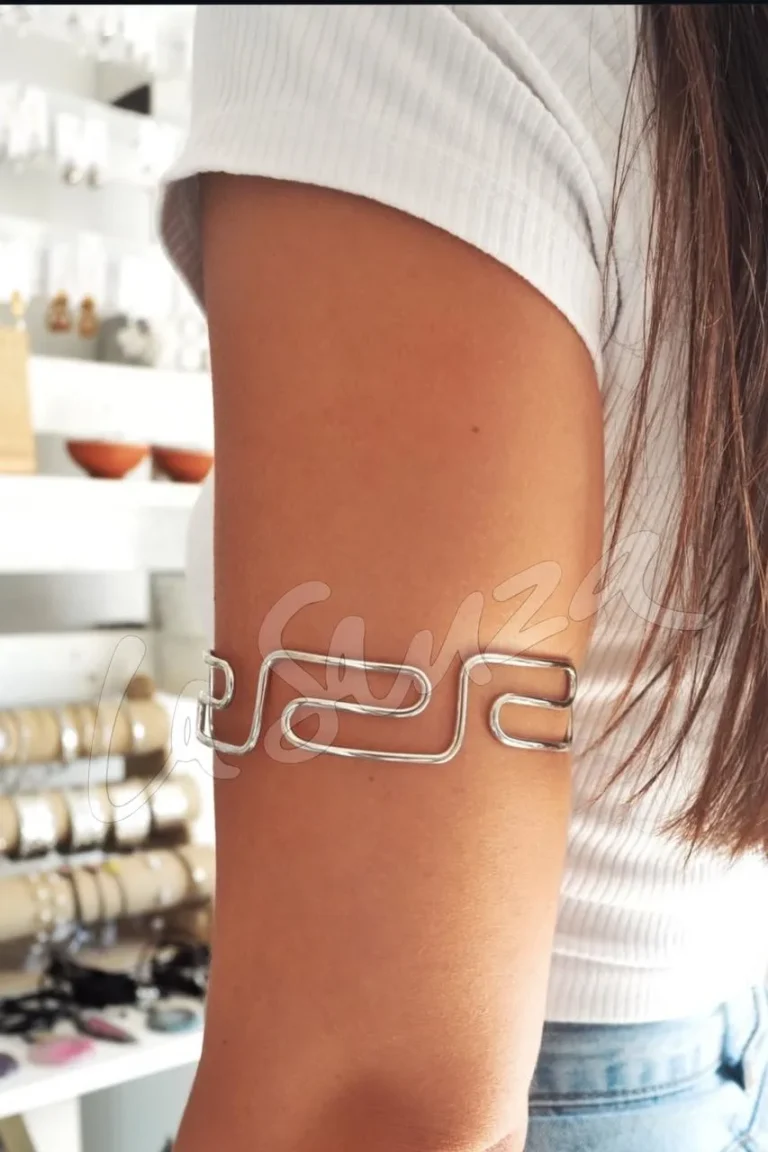 Chic Modern Arm Cuff