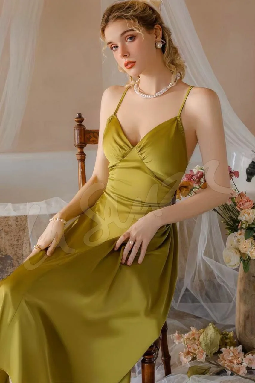 Satin Midi Dress8