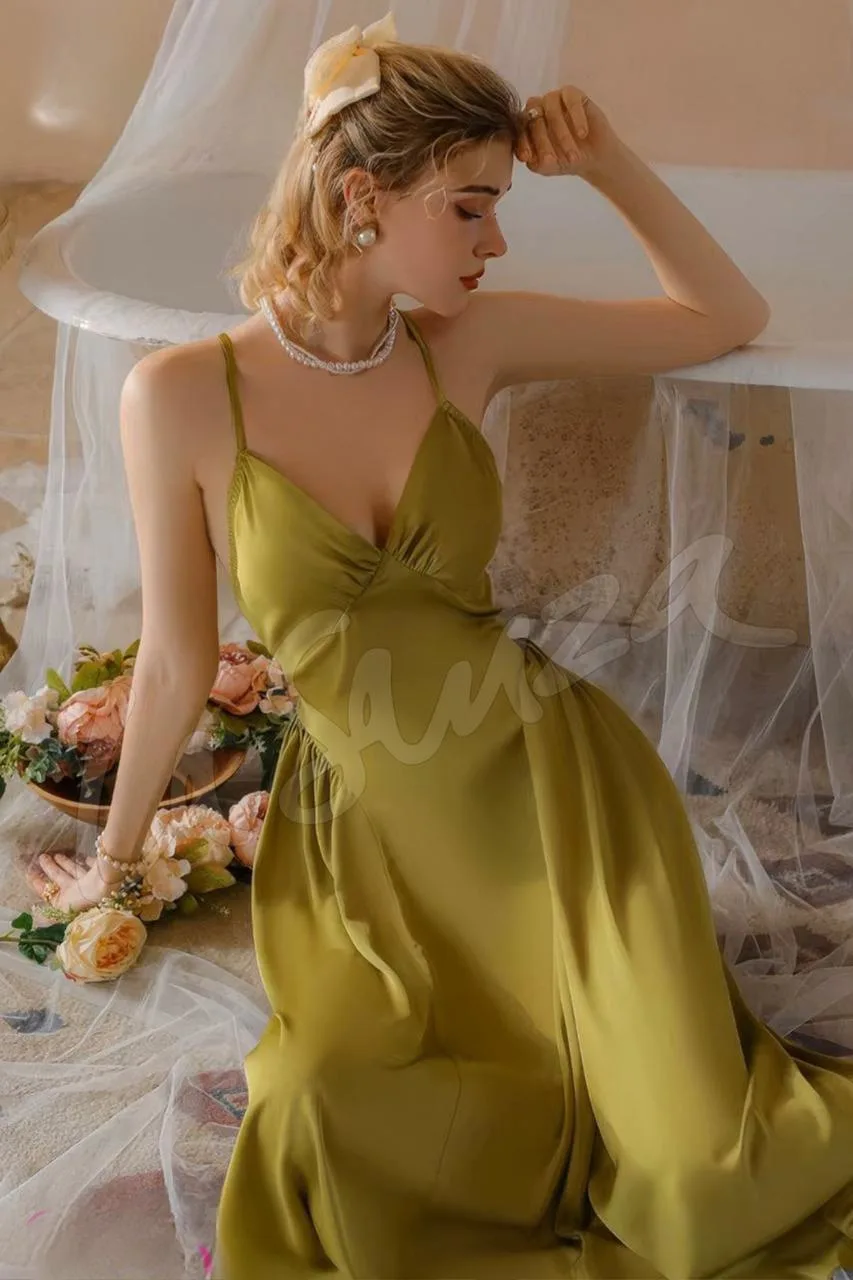 Satin Midi Dress9