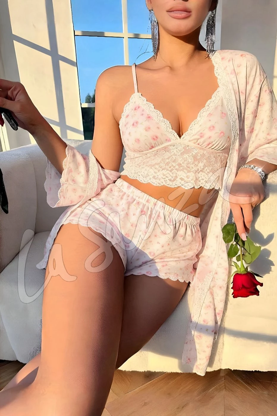floral-dreamy-seductive-pajama-1