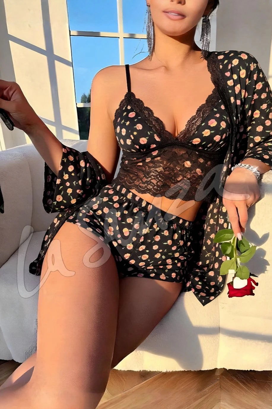 floral-dreamy-seductive-pajama-3