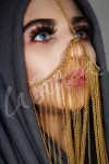 lasanza-golden-cascade-face-veil-front-view